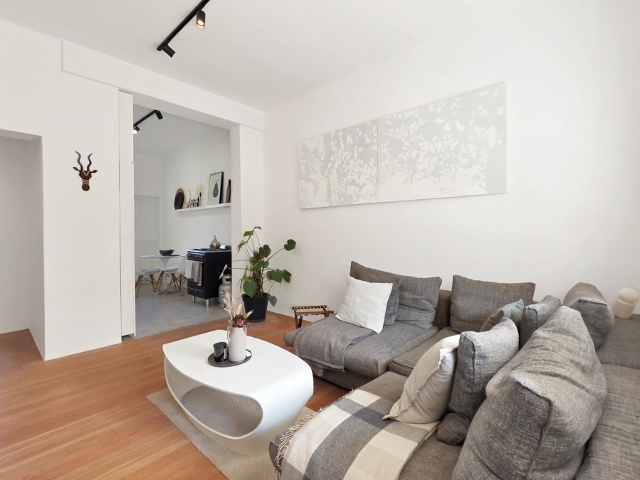 2 Bedroom Property for Sale in Tamboerskloof Western Cape